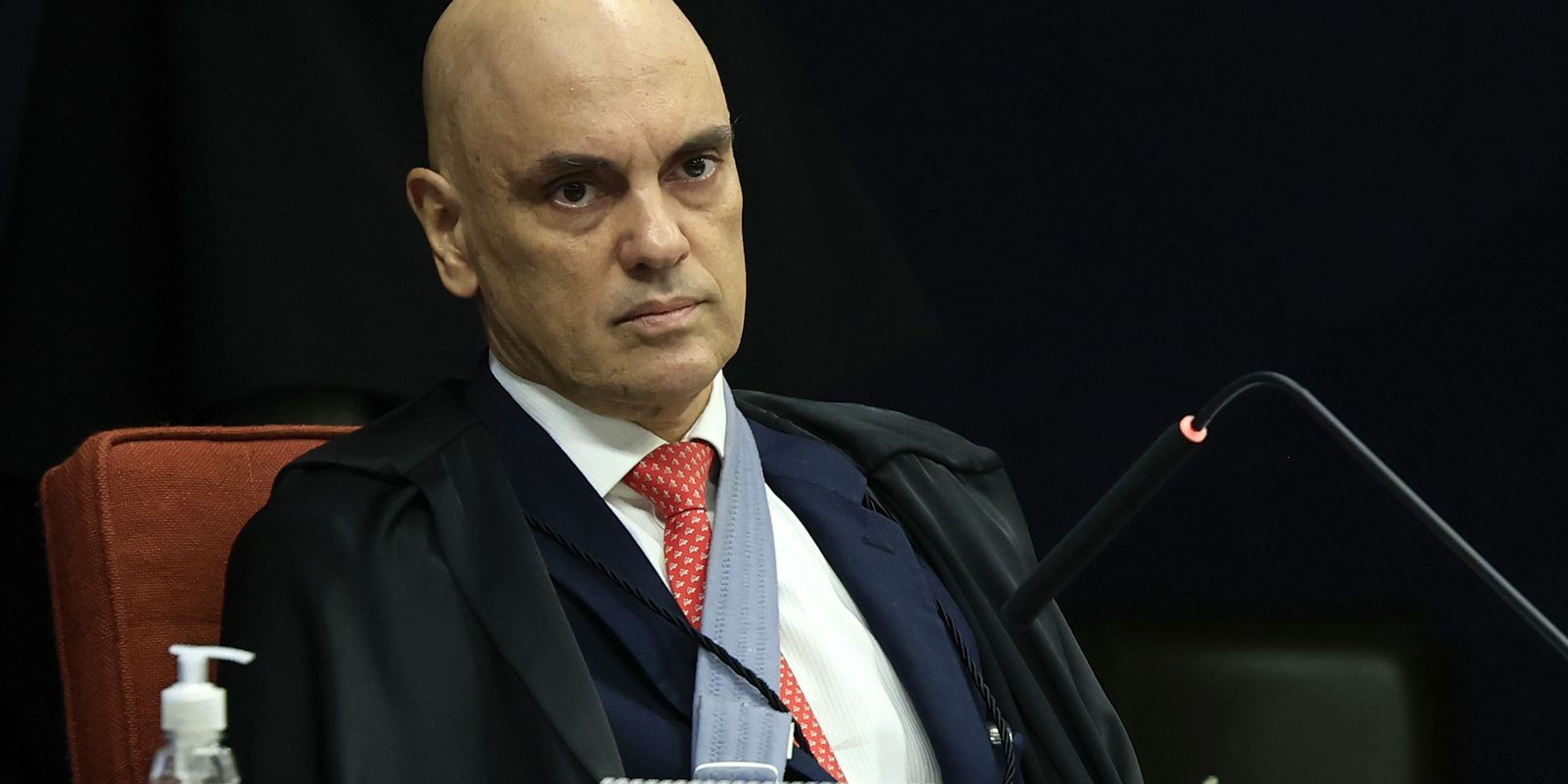 Moraes vai relatar ação da AGU para manter decreto do IOF