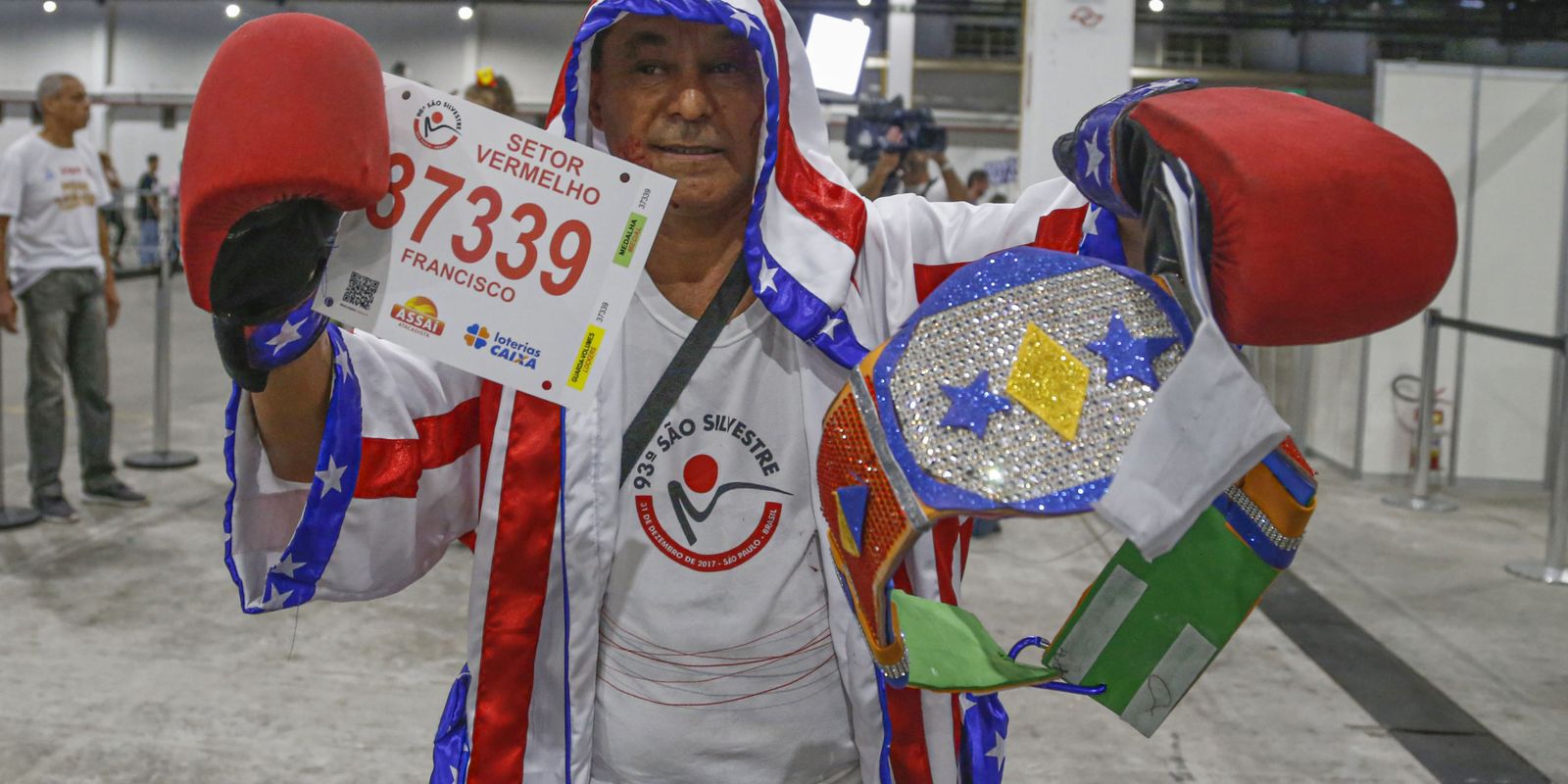 Entrega de kits da São Silvestre começa hoje e vai até sábado em SP