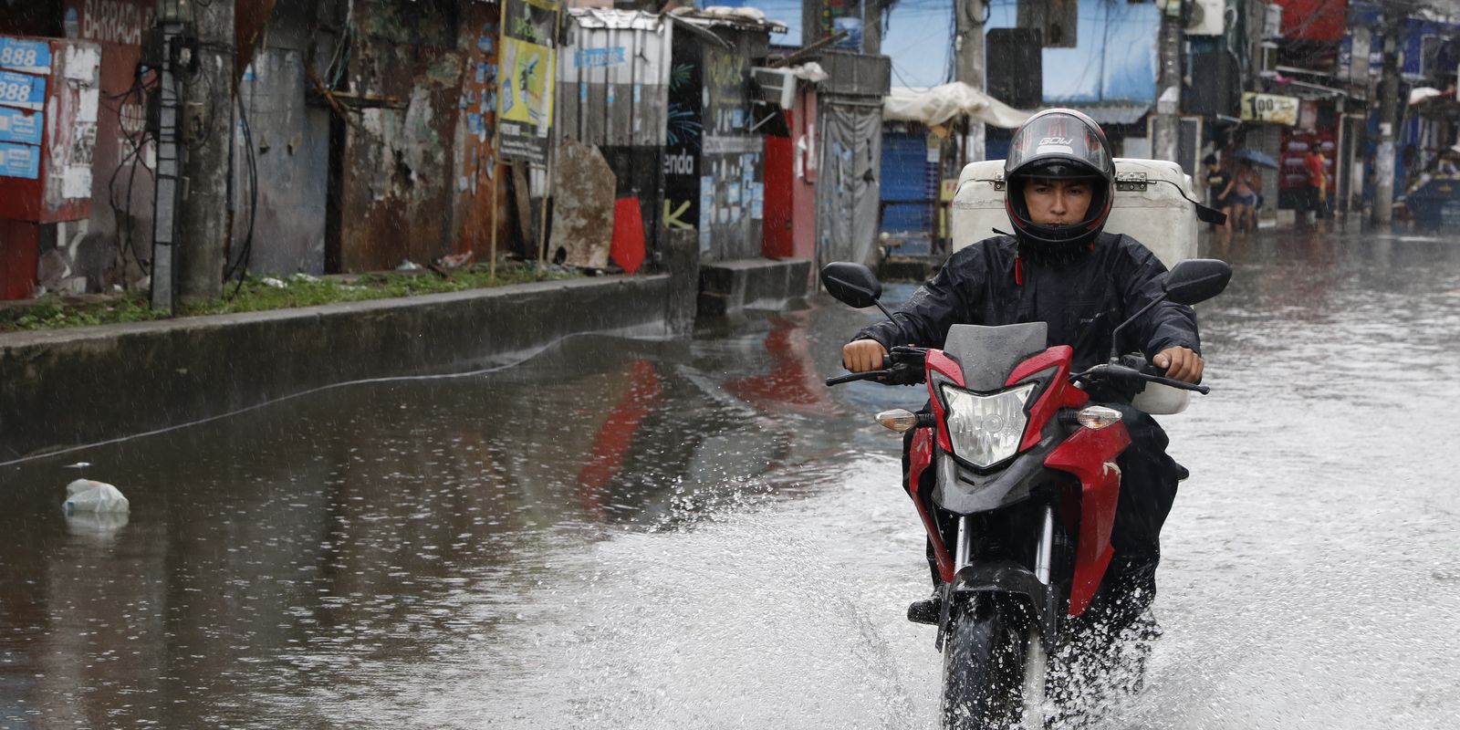 Inmet faz novo alerta de perigo de tempestade para 10 estados