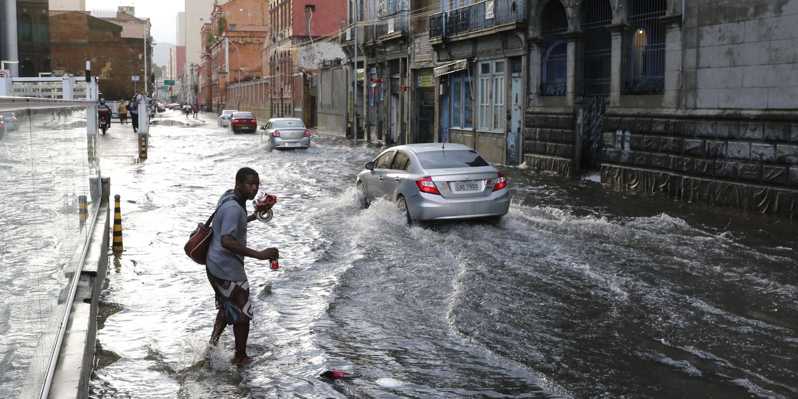 Governo federal articula apoio para afetados pelas chuvas no Rio