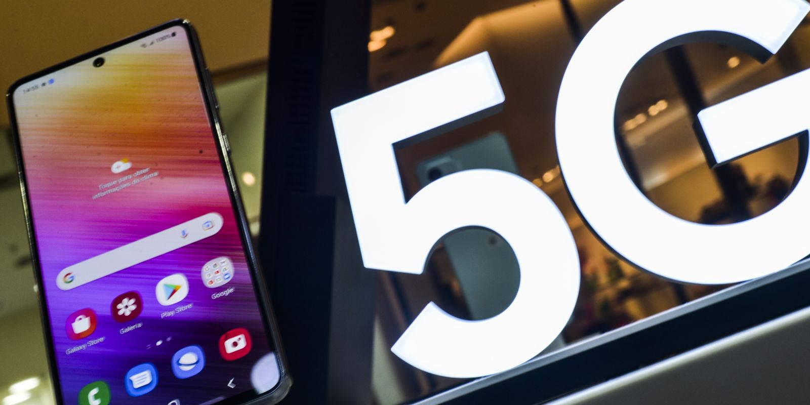 Menos de 8% das cidades brasileiras têm leis de antenas adaptadas a 5G