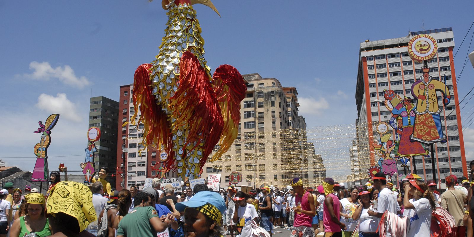 Dirigentes de blocos de carnaval debatem incentivo após reconhecimento