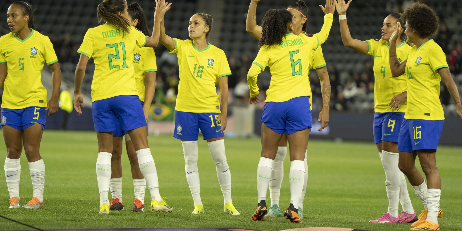 Brasil derrota México e se garante na decisão da Copa Ouro feminina