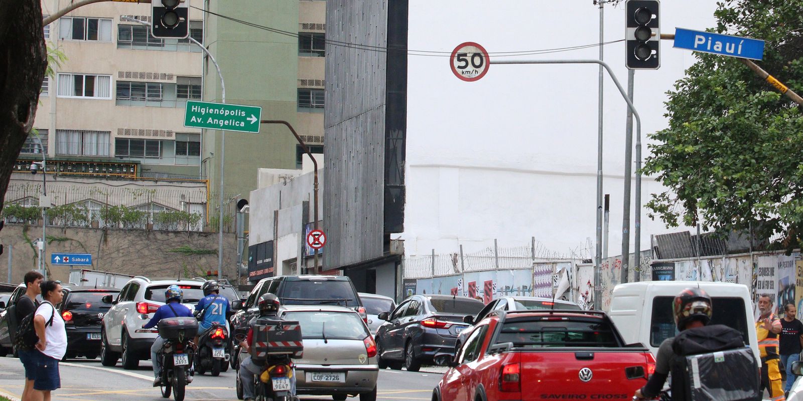 Falta de energia em SP faz empresas dispensarem funcionários mais cedo