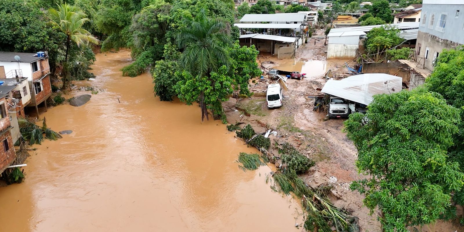 Espírito Santo tem 20 mil desalojados e 20 mortes por causa da chuva