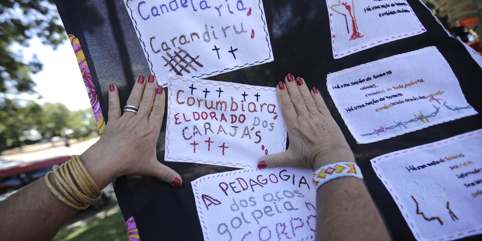 Caminhada em São Paulo homenagea vítimas da ditadura