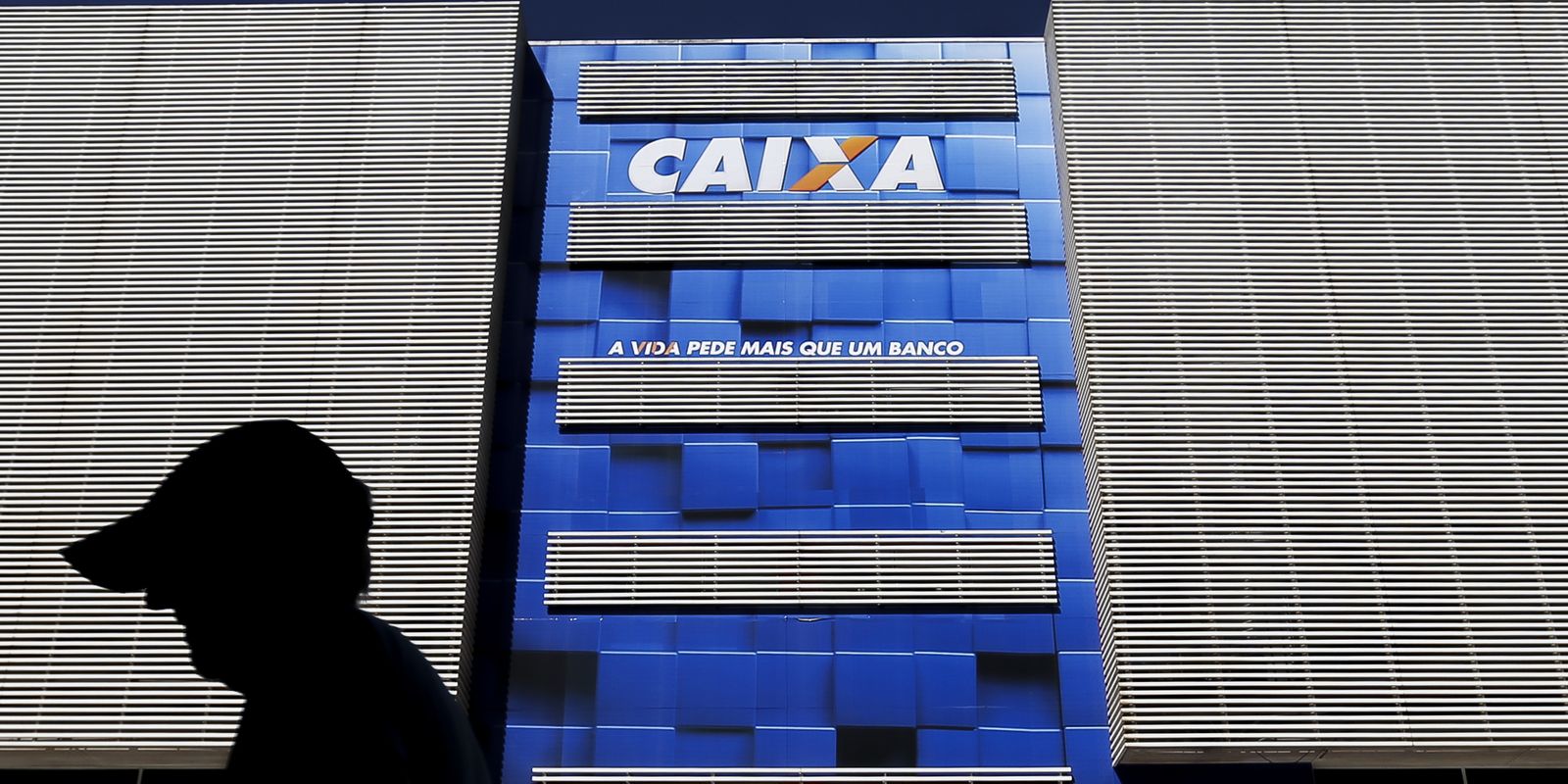 Concurso Caixa: taxa de inscrição deve ser paga até 5 de abril