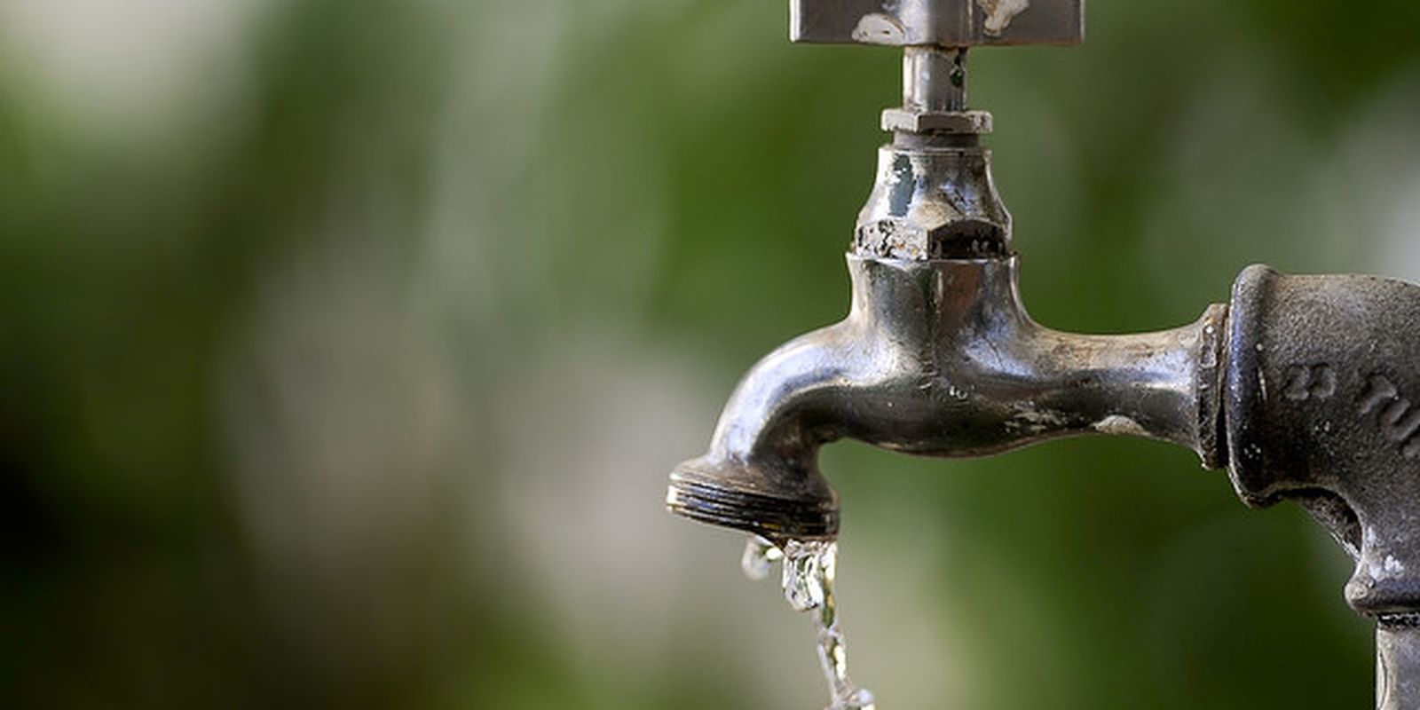 Vazamento em adutora deixa 30 cidades sem água no Rio Grande do Norte