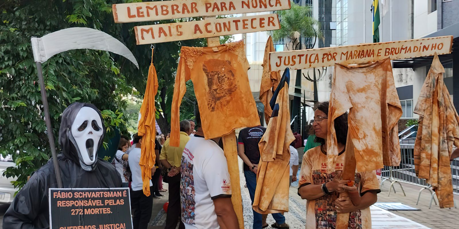 Protesto em BH contesta possível habeas corpus a ex-presidente da Vale