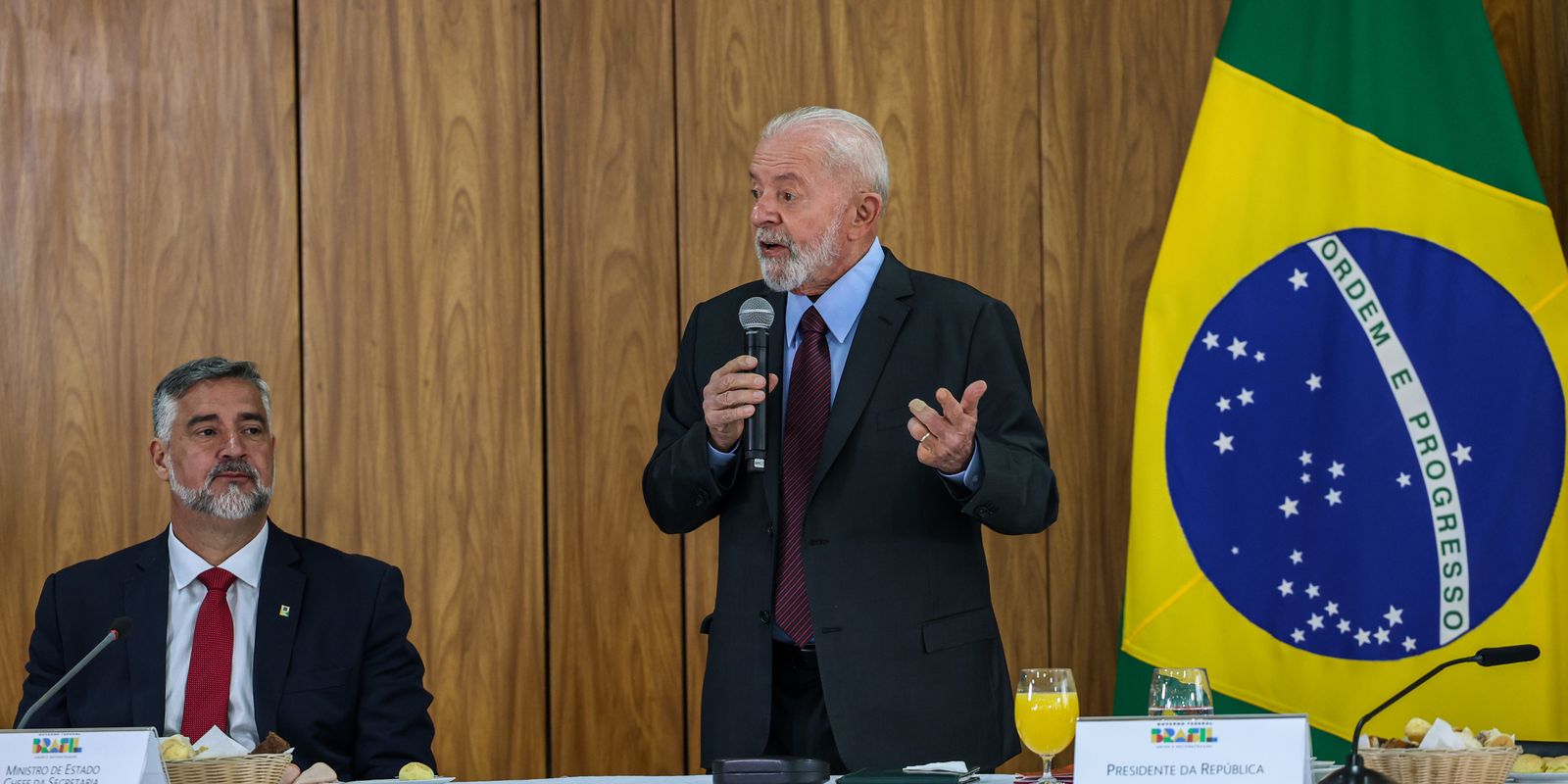 Lula aposta que economia em 2024 crescerá mais do que o previsto