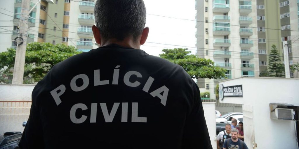 Operação que parou vias expressas no Rio nesta terça teve 20 presos