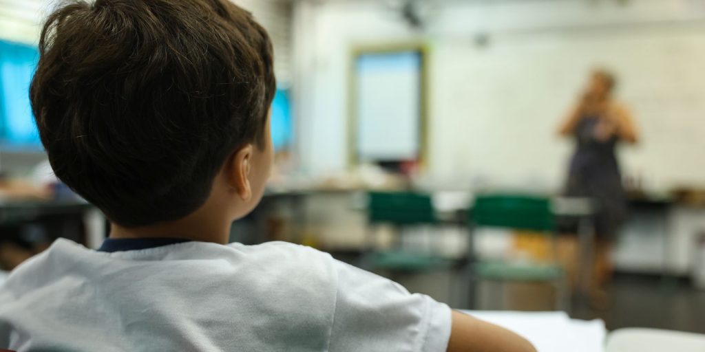 Acesso à educação avança no Brasil, mas sem atingir maioria das metas