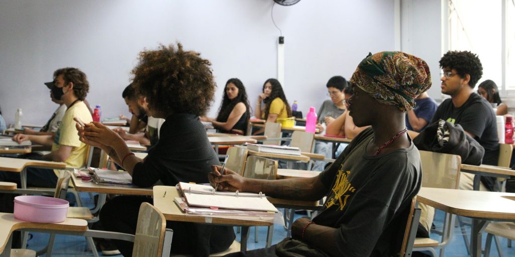 Ações afirmativas mudaram “cara da universidade no Brasil”, diz estudo