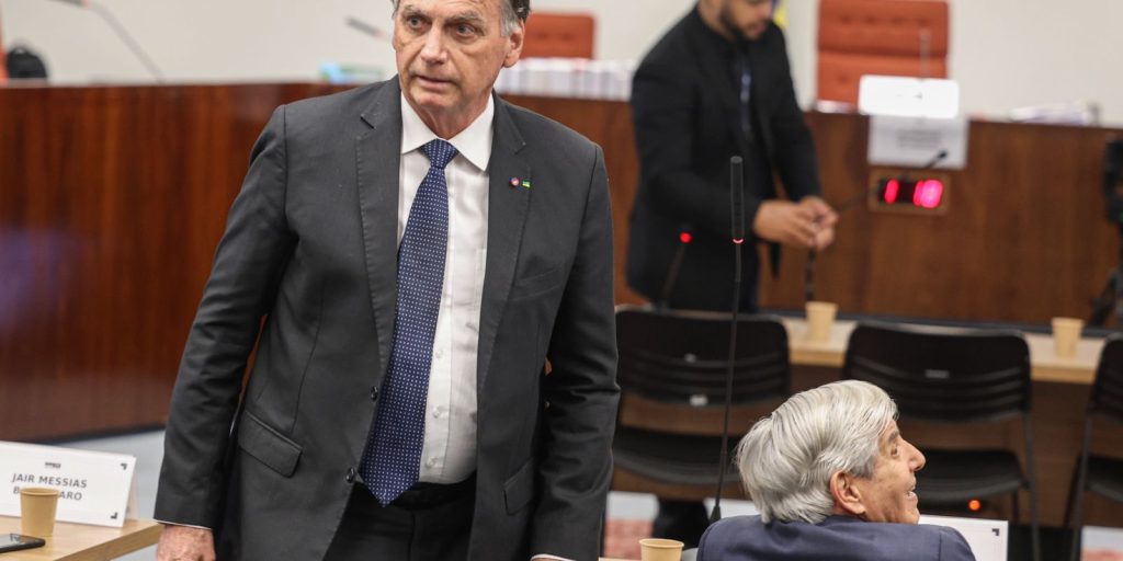 Ao STF, Bolsonaro nega ter cogitado plano de golpe de Estado