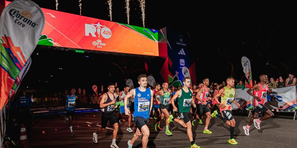 Maratona do Rio termina com recorde de inscrições e vitórias inéditas