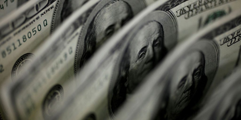 Tesouro capta US$ 2,75 bi no exterior com maior demanda em sete anos
